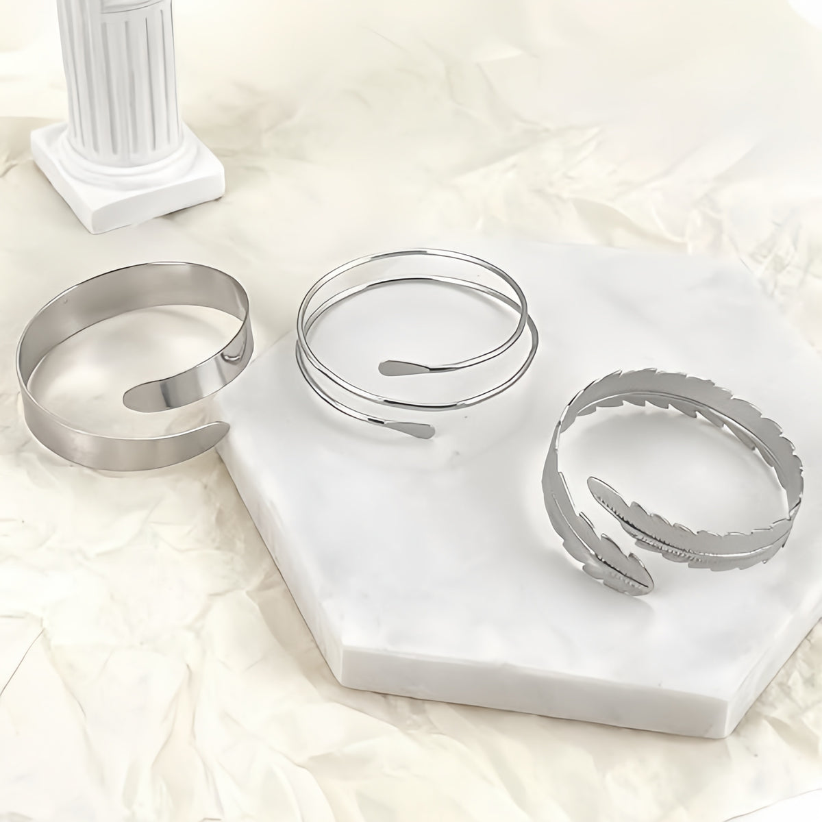 RIOSO 6 Pieces Arm Cuff Upper Arm Band Cuff Bracelet Bangle for Women Adjustable Armband Set